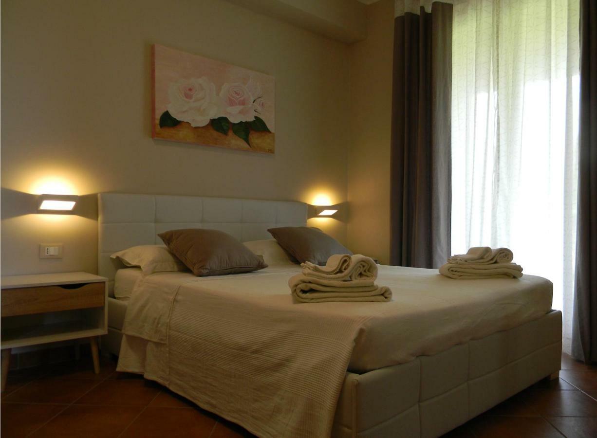 B&B Sole Trappitello Ngoại thất bức ảnh